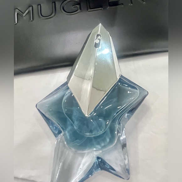 MUGLER ANGEL EAU DE PARFUM 1.7 FL OZ  Open Box and Pouch - Picture 5 of 7